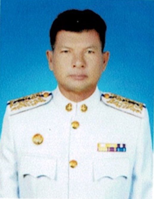 นายสุรวิทย์  แก้ววิเศษ